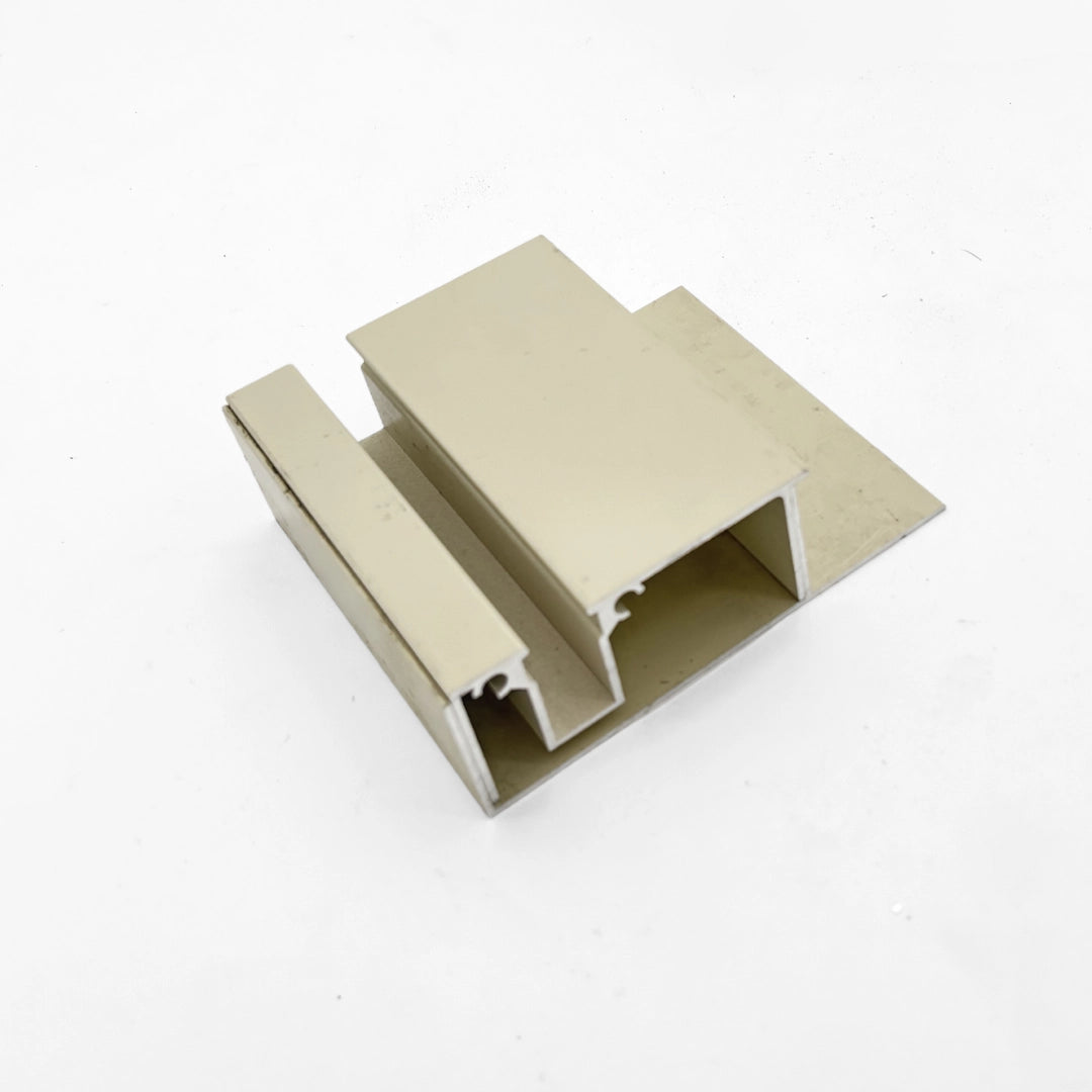 Accordion Sill-Adjustable Bottom @ 20' - Ivory