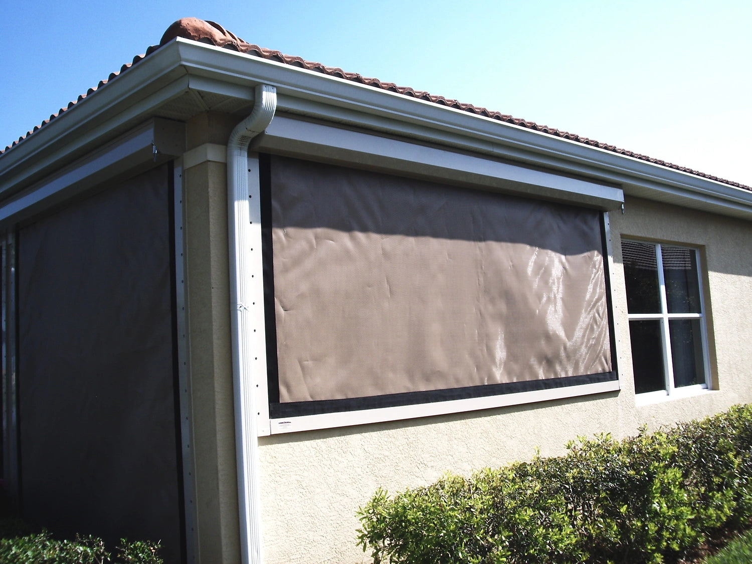 Hurricane Screens